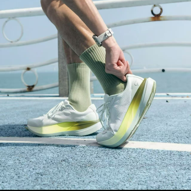 Professionele hardloopschoenen - Outdoor Sport Brand Shoes recensie en prijs