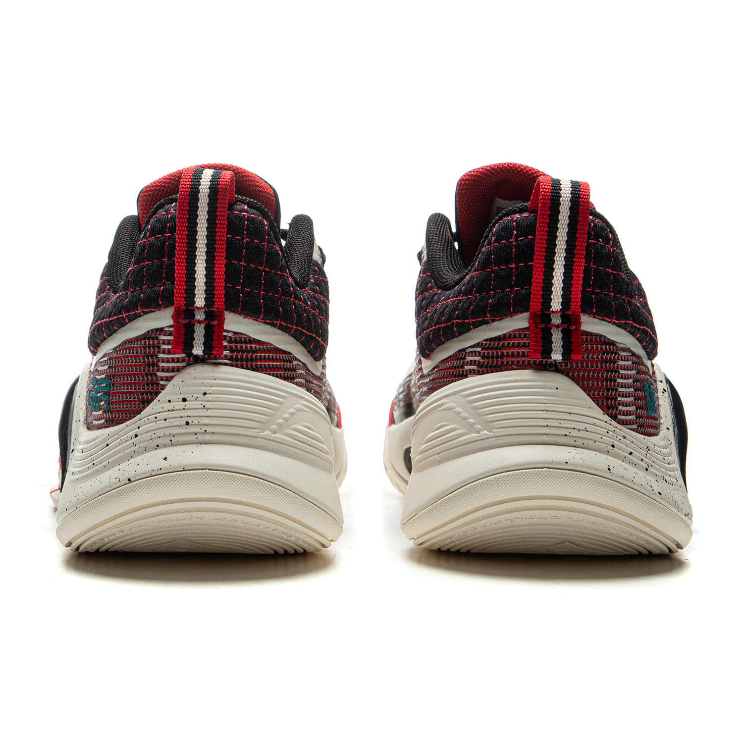 Li-Ning BAD5 DOMINATOR I Outdo - Outdoor Sport Court Flooring recensie en prijs
